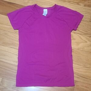 Athleta Magenta Short Sleeve Tee